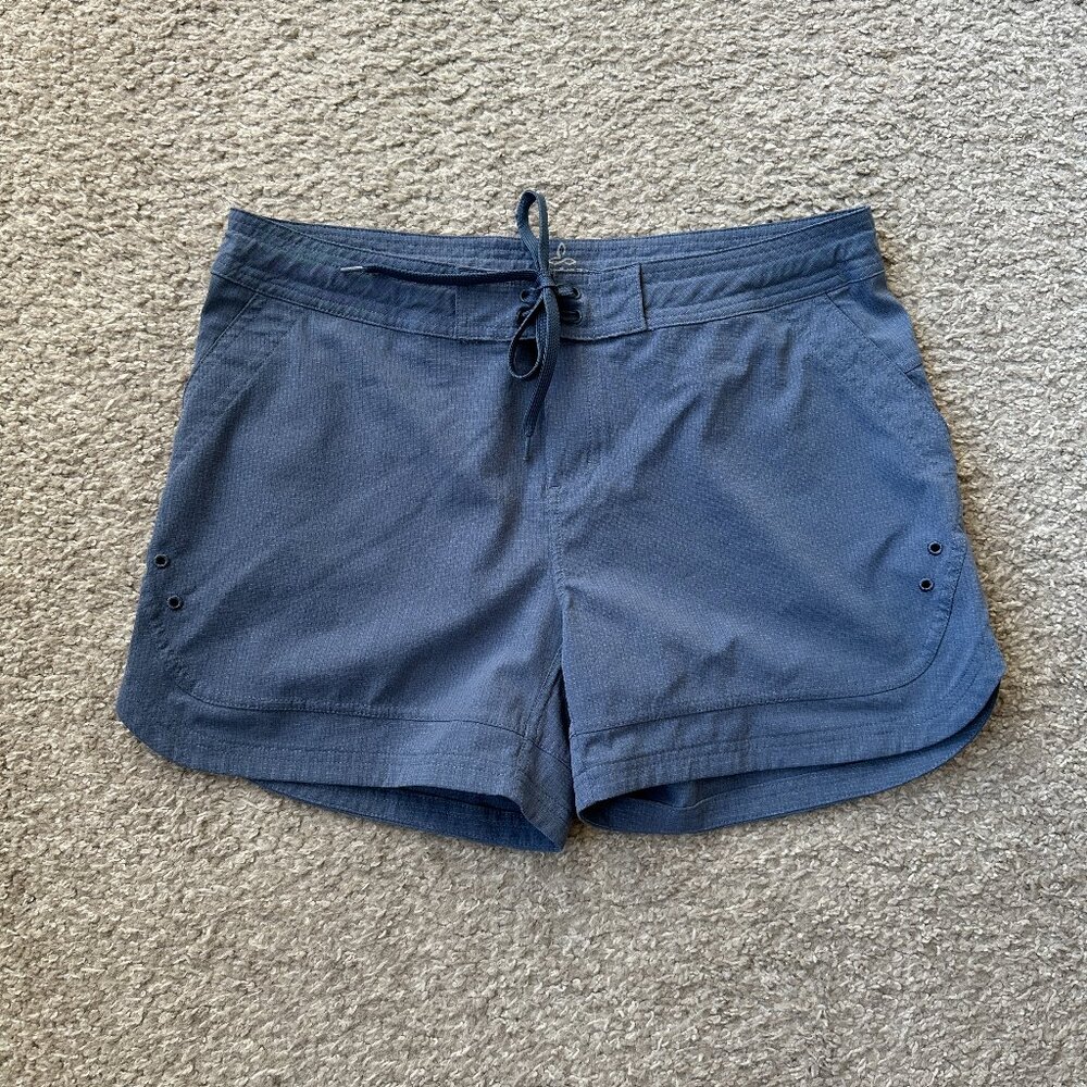 Prana Ebelie Short
